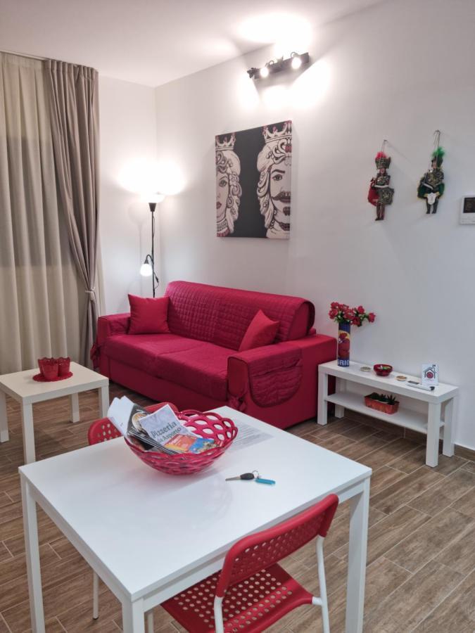 Balsamotto - Appartamento E Parcheggio ปาแลร์โม ภายนอก รูปภาพ